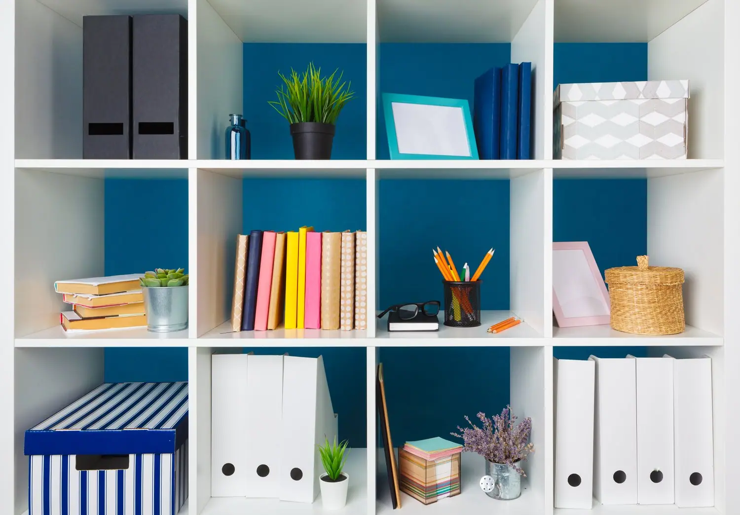 Organizacja domowej biblioteki według metody KonMari